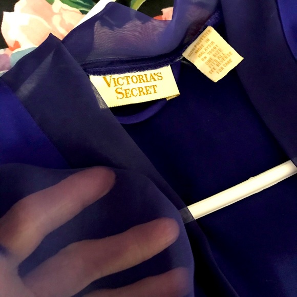 Victoria’s Secret Short Nightgown & Robe Peignoir Tanzanite & Black Perfect Sz M - Picture 4 of 7